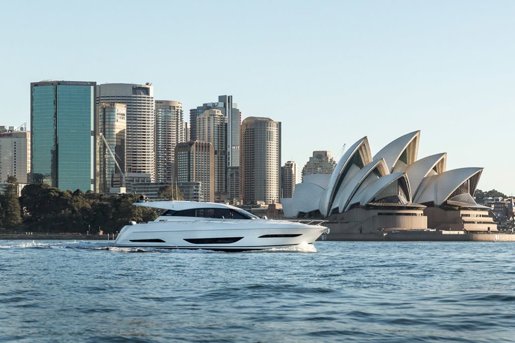 Maritimo X60 in Sydney Harbour