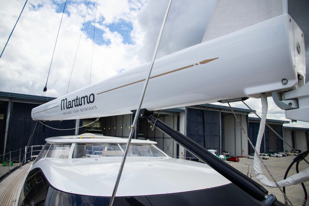 Maritimo 100